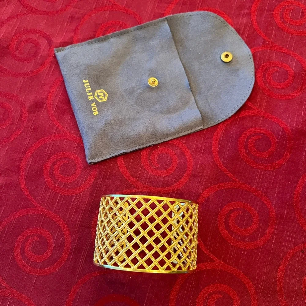 Julie Vos Cuff Bracelet - Picture 2 of 11